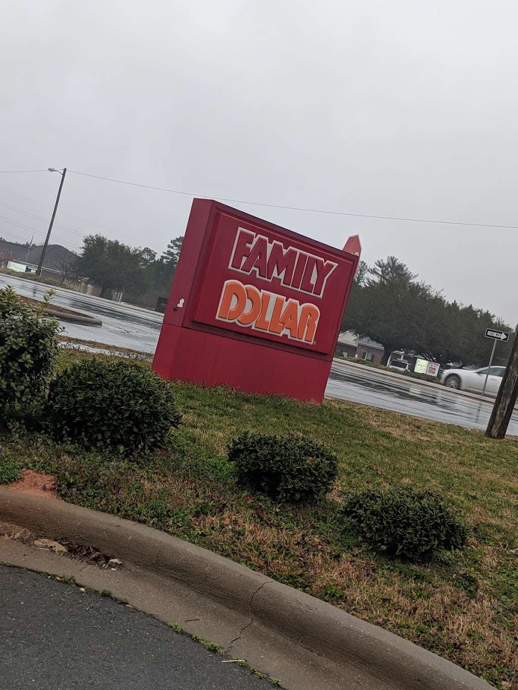 Family Dollar | 455 Jake Alexander Blvd W, Salisbury, NC 28147, USA | Phone: (704) 638-6359