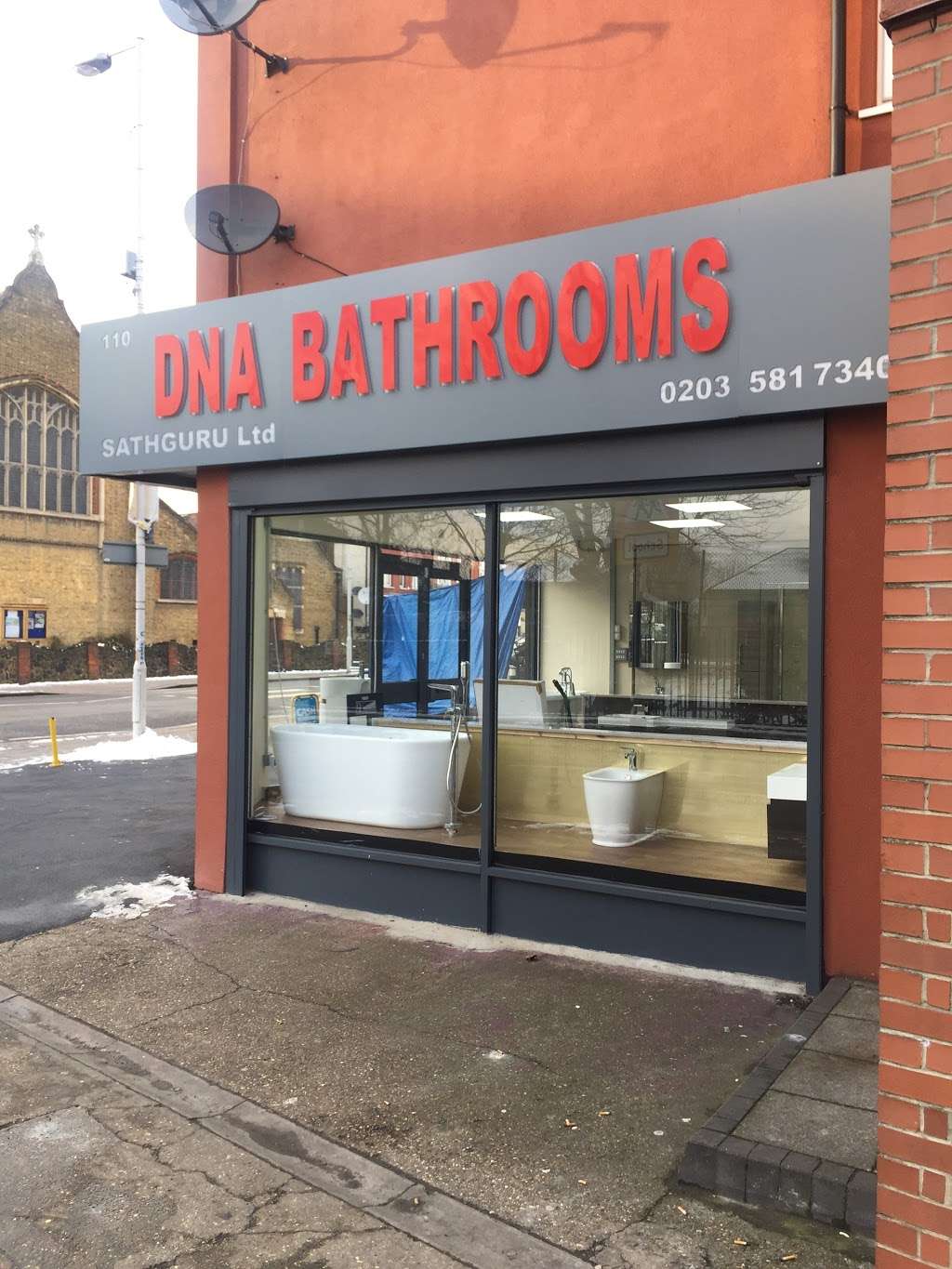 DNA BATHROOMS | Ilford IG3 8EZ, UK | Phone: 020 3581 7340