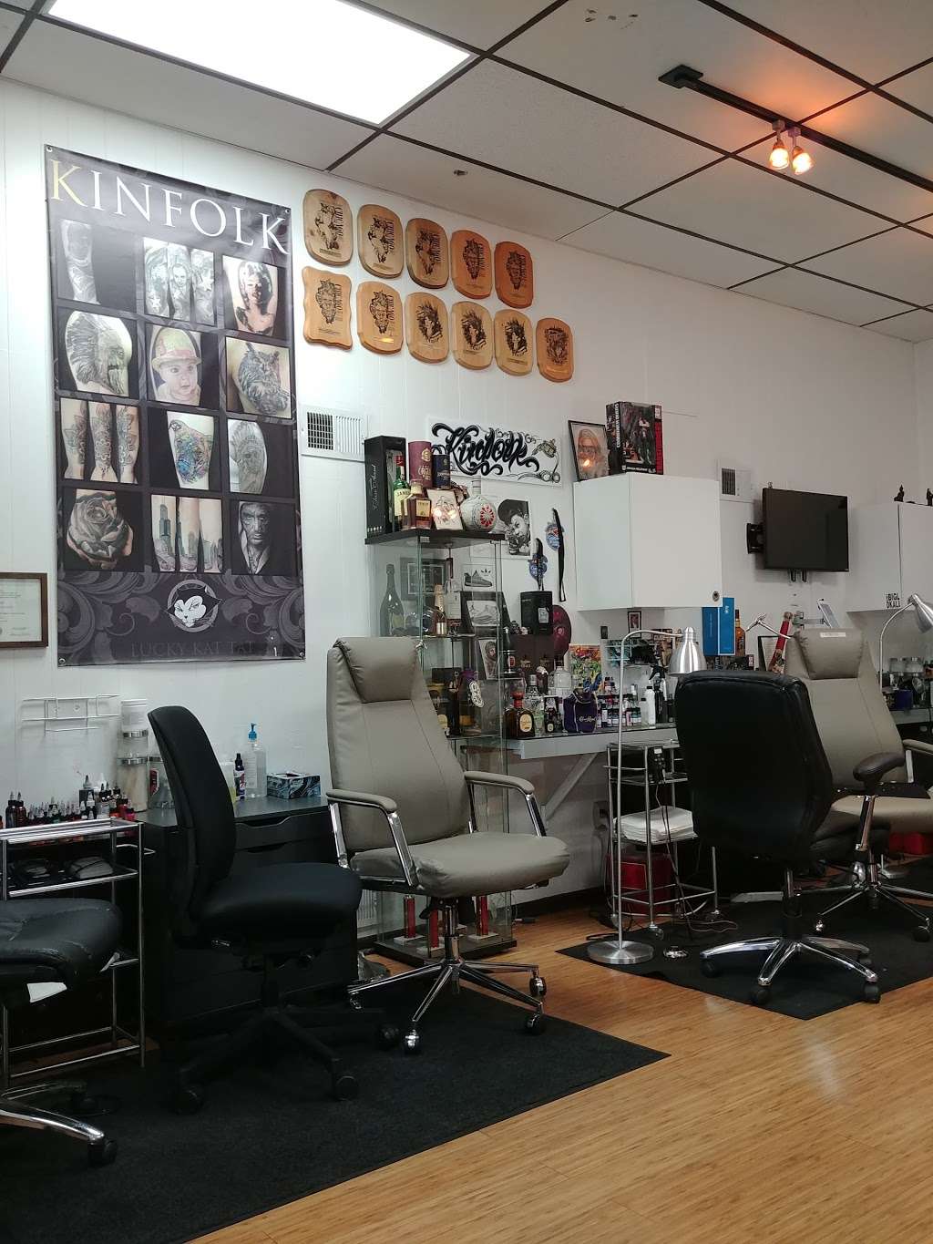 Lucky Kat Tat | 1926 Indianapolis Blvd, Whiting, IN 46394, USA | Phone: (219) 655-5358