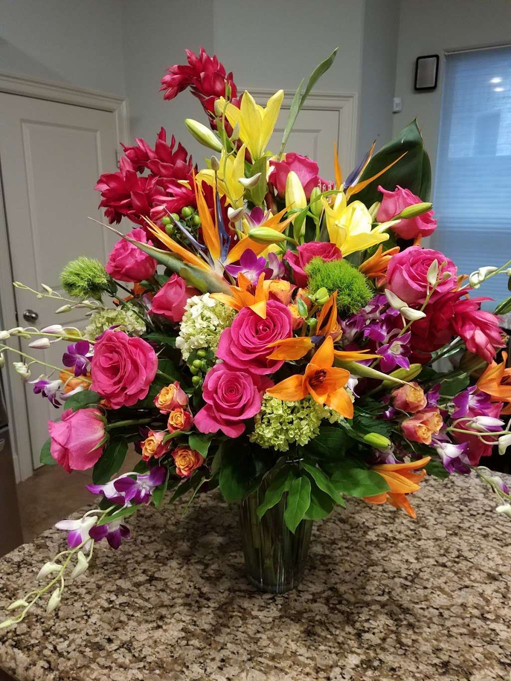 The Flower Bucket | 5742 Darling St, Houston, TX 77007, USA | Phone: (713) 454-7926