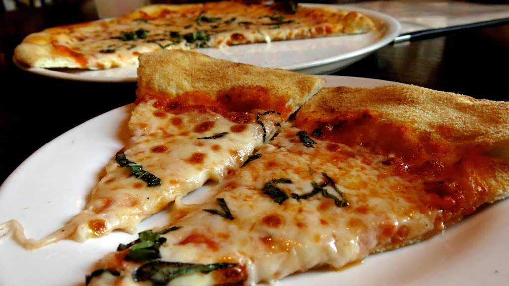 Luigis New York Style Pizza | 2239 S Clinton Ave, South Plainfield, NJ 07080, USA | Phone: (908) 756-8293