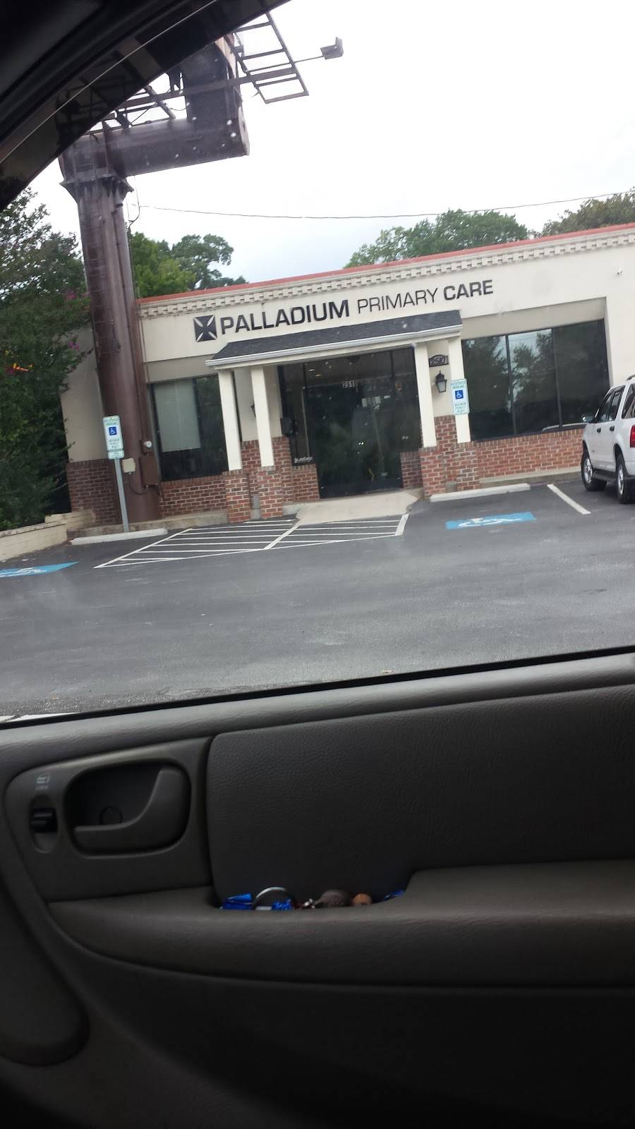 Palladium Primary Care | 2510 W Gate City Blvd, Greensboro, NC 27403, USA | Phone: (336) 841-8500