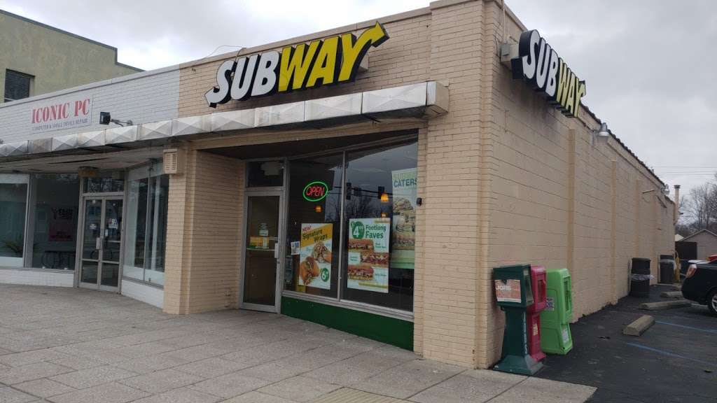 Subway Restaurants | 11816 E Washington St, Cumberland, IN 46229, USA | Phone: (317) 891-0753