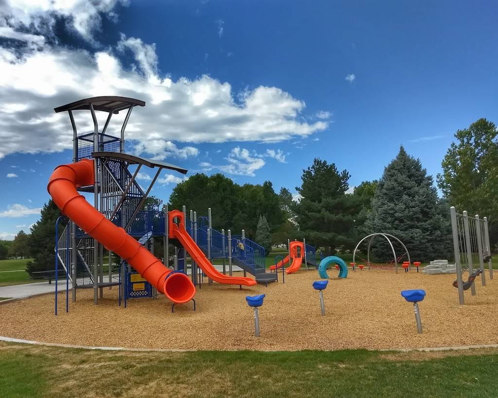 Fred Thomas Park | 2400 Quebec St, Denver, CO 80207, USA | Phone: (720) 913-1311