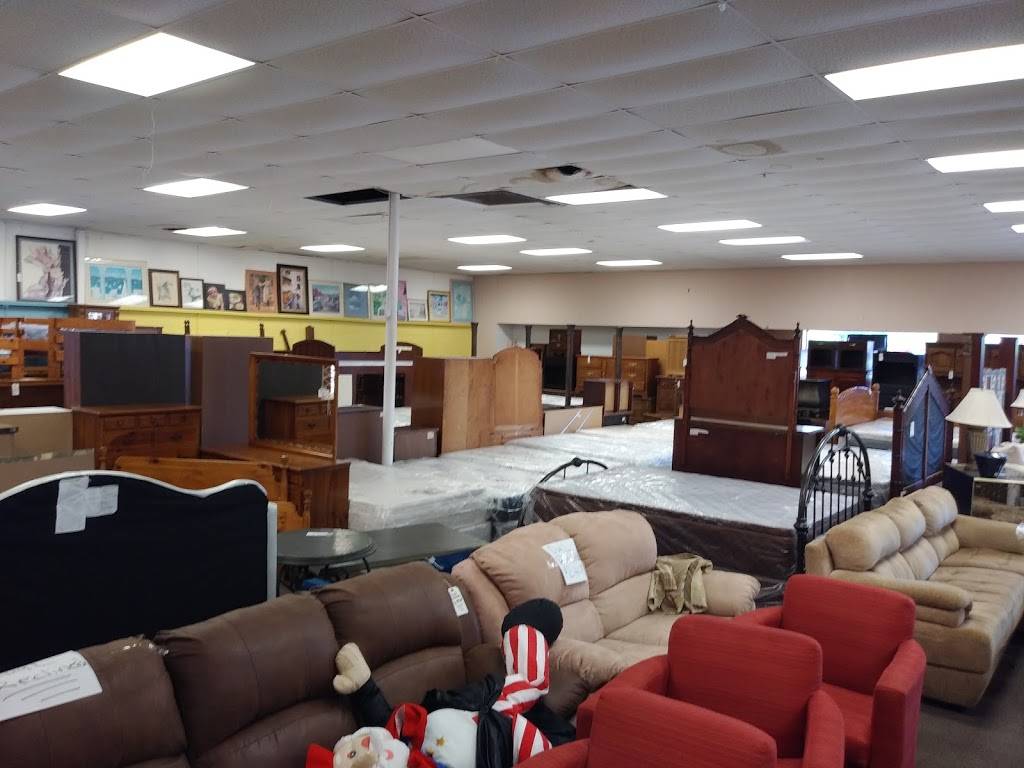 THE FURNITURE BIZ | 9513 E Washington St, Indianapolis, IN 46229, USA | Phone: (317) 783-4500