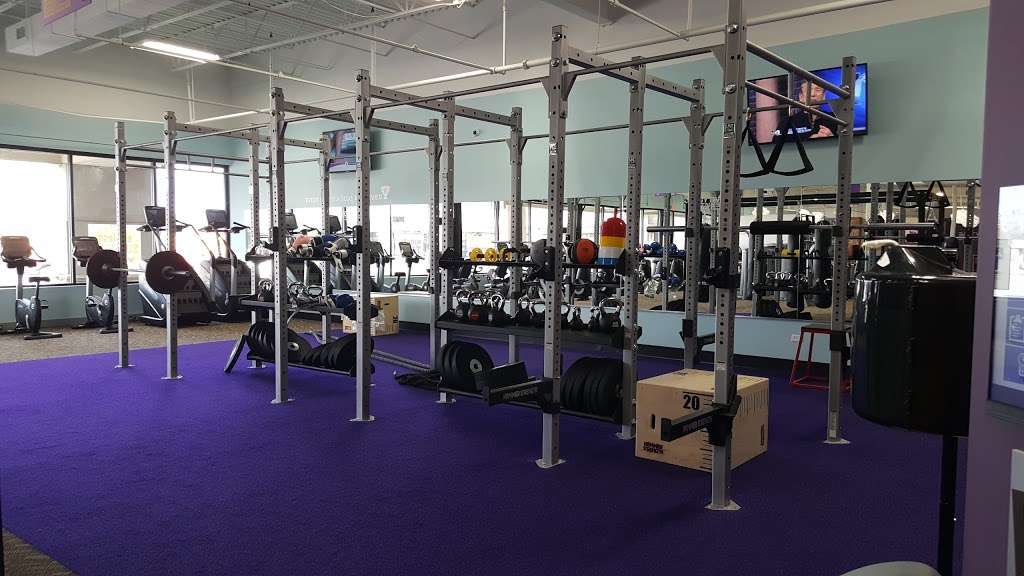 Anytime Fitness | 103 E N Ave, Glendale Heights, IL 60139, USA | Phone: (331) 806-3904