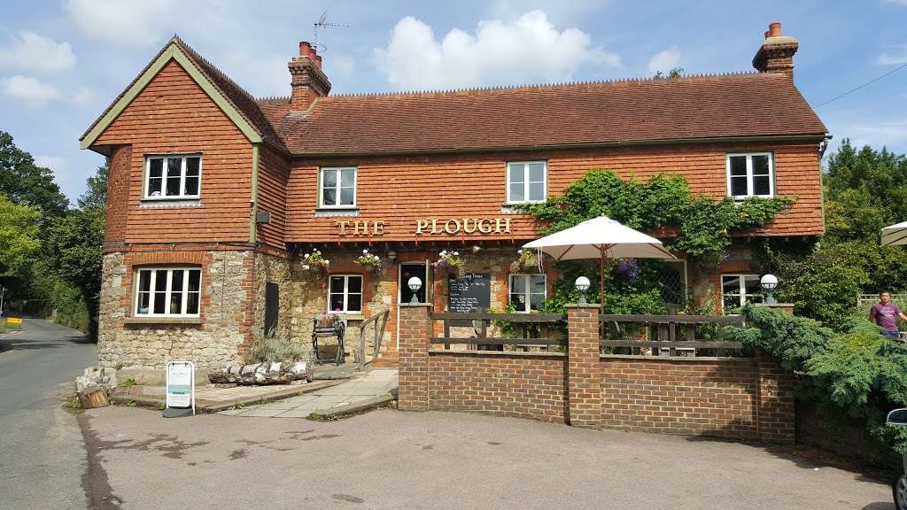 The Plough Ivy Hatch | High Cross Rd, Ivy Hatch, Sevenoaks TN15 0NL, UK | Phone: 01732 810517