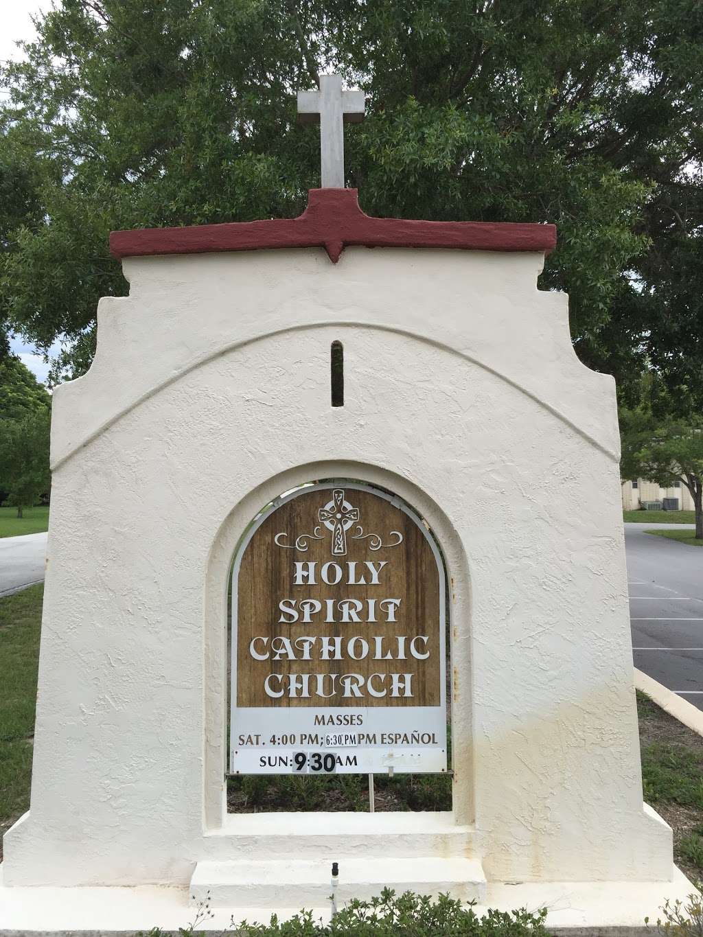 Holy Spirit Catholic Church | 644 S 9th St, Lake Wales, FL 33853, USA | Phone: (863) 676-1556