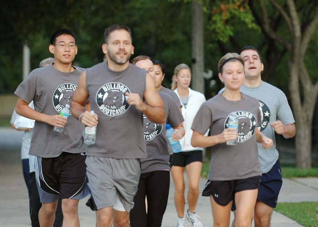 Bulldog Bootcamp & CrossFit | 1520 Hannah Ave, Forest Park, IL 60130, USA | Phone: (866) 966-3966