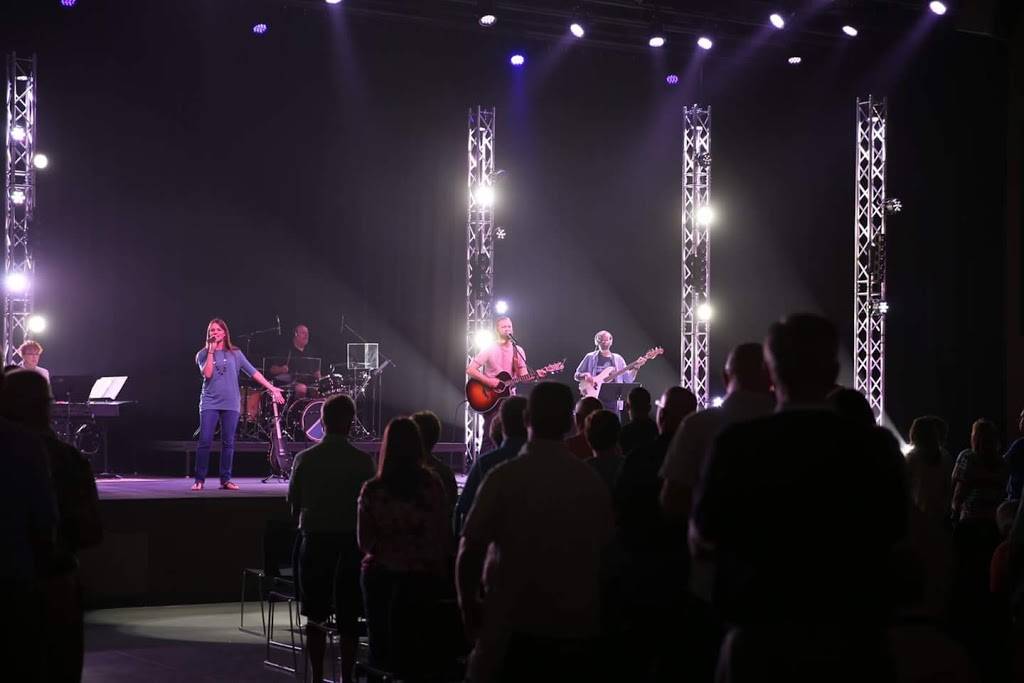 Connection Point Church Raytown | 10500 E State Rte 350, Raytown, MO 64138, USA | Phone: (816) 353-1994