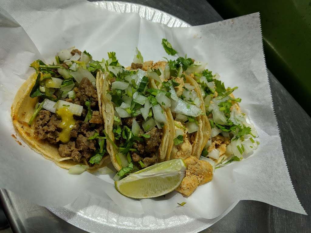 El Gato Taco Truck | 6233 Westheimer Rd, Houston, TX 77057, USA