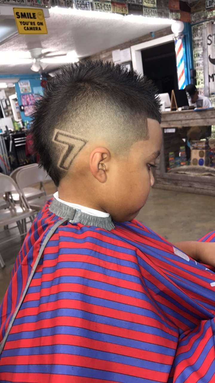 CFC Barber Shop | 5558 Old Pearsall Rd, San Antonio, TX 78242, USA | Phone: (210) 314-3044