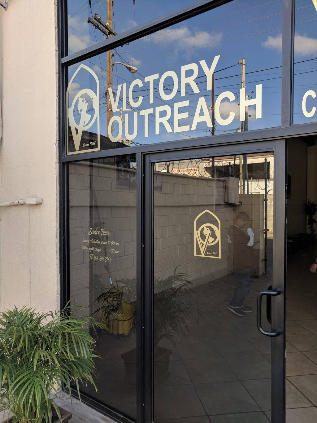 Victory Outreach Tijuana | Av Ferrocarril 513, Libertad, 22400 Tijuana, B.C., Mexico | Phone: 664 607 3758