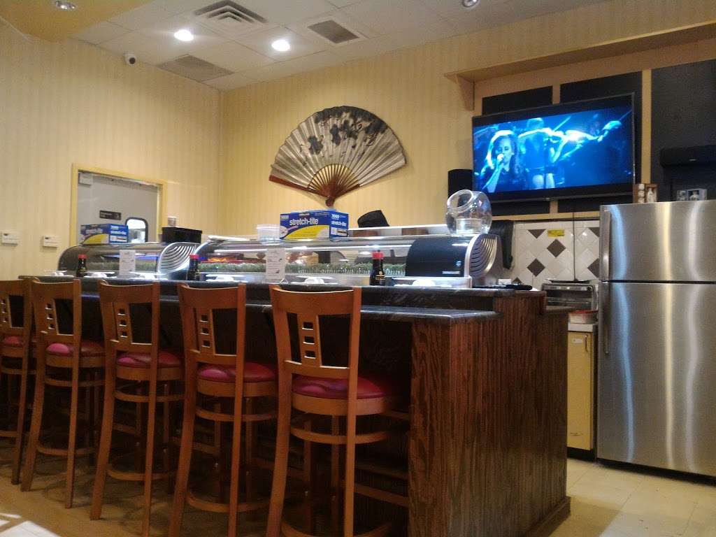 Sushi Garden | 482 N Main St, Lansing, KS 66043, USA | Phone: (913) 727-2700