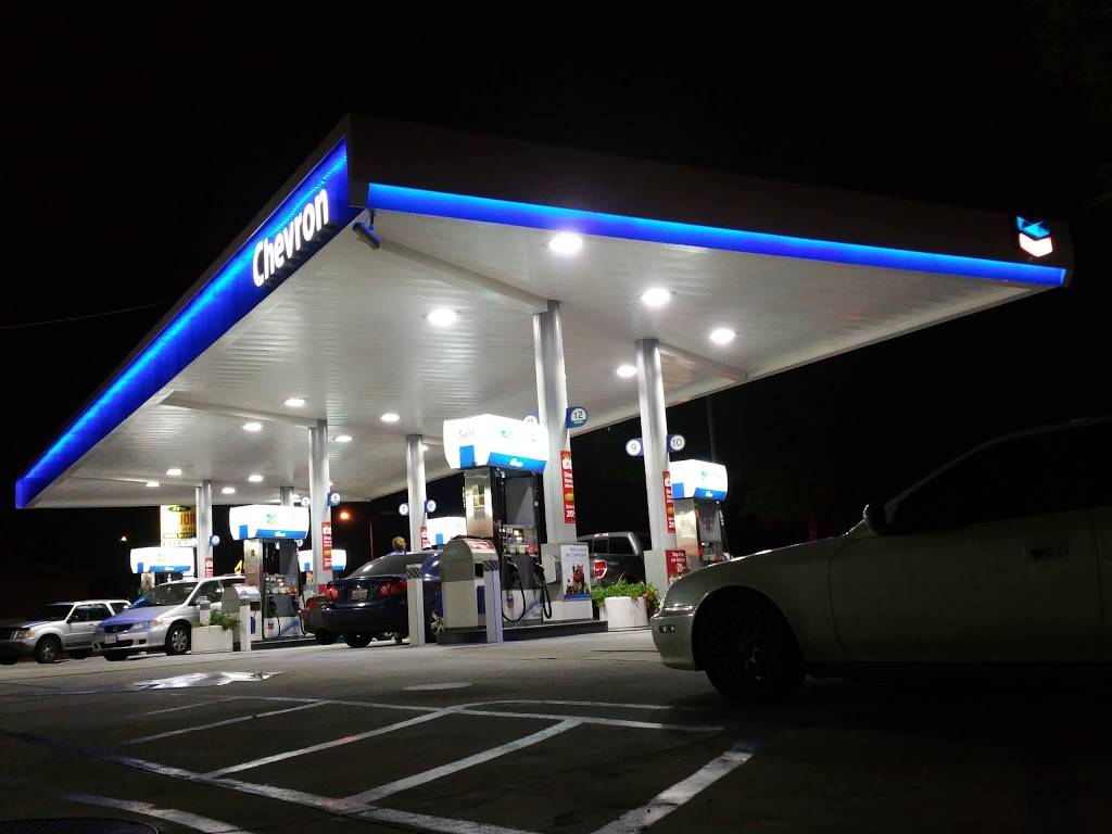 Chevron | 13681 Magnolia St, Garden Grove, CA 92844, USA | Phone: (714) 891-1201