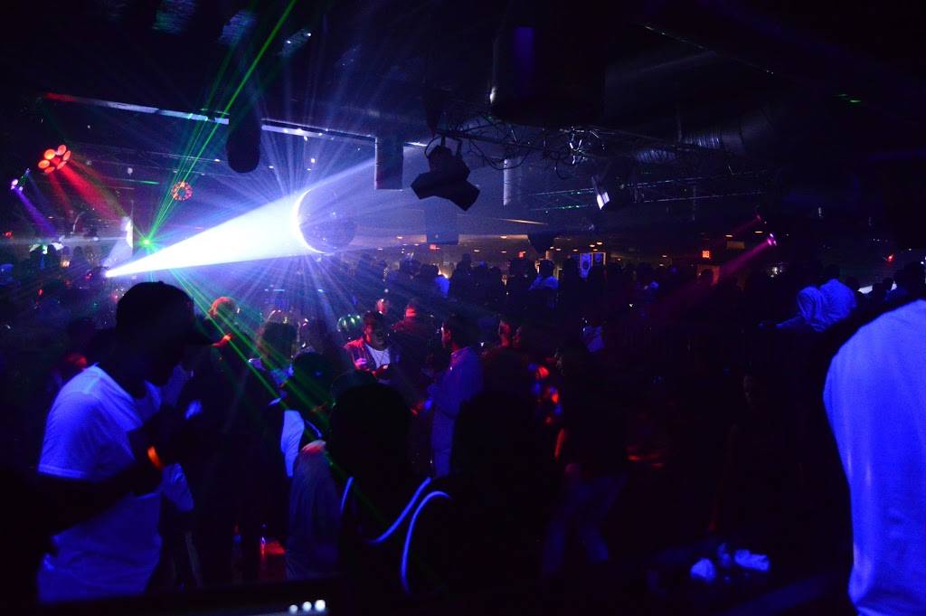 The Wave Nightclub on Colley | 4107 Colley Ave, Norfolk, VA 23508, USA | Phone: (757) 440-5911