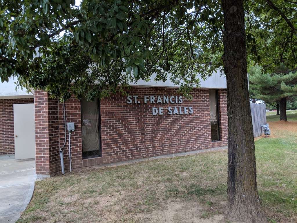 St Francis de Sales Catholic Church | 900 Ida St, Lansing, KS 66043, USA | Phone: (913) 727-3742