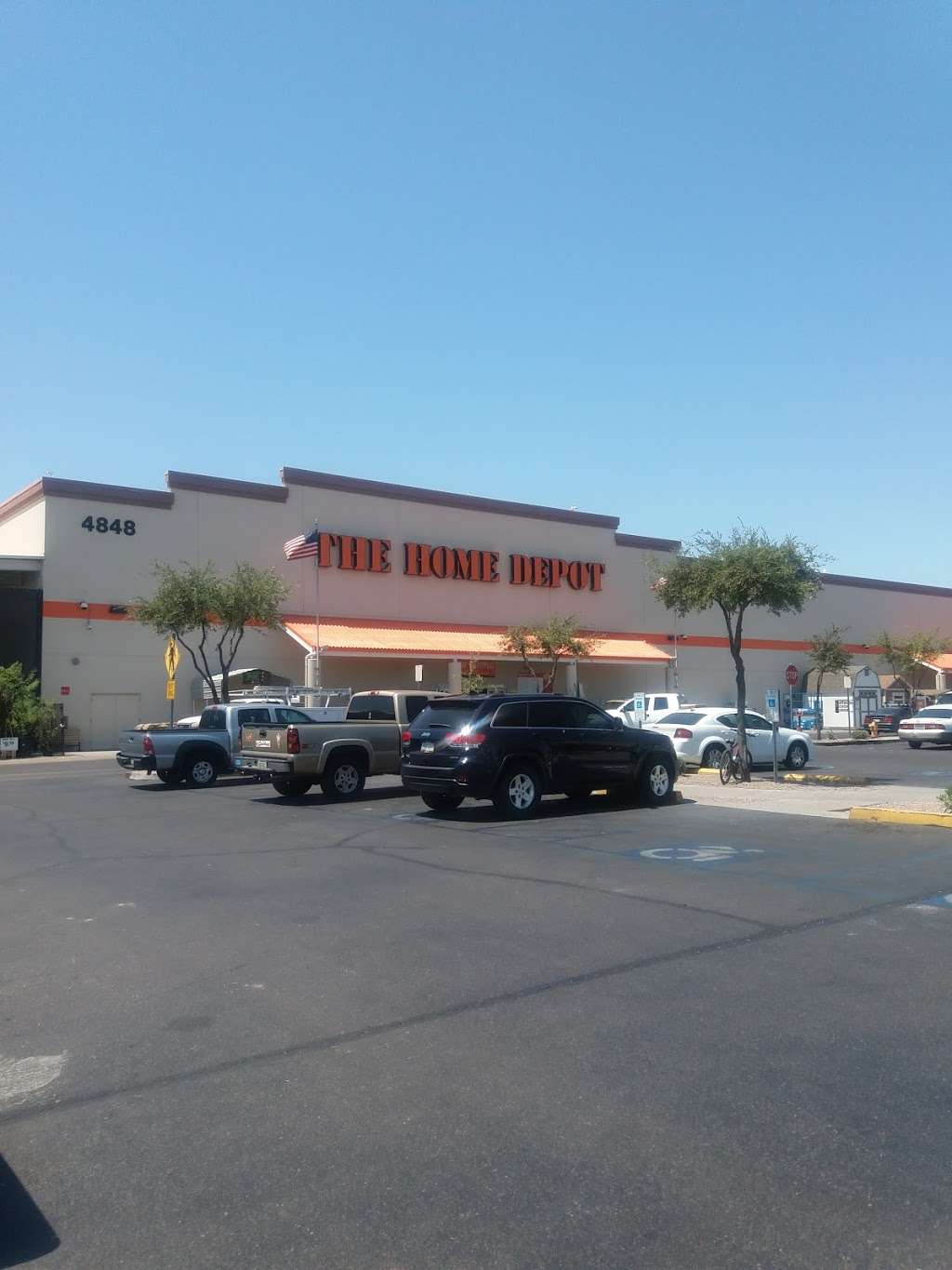 The Home Depot | 4848 N 43rd Ave, Phoenix, AZ 85031, USA | Phone: (623) 849-0125