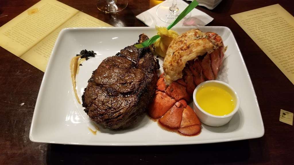 Old Hickory Steakhouse | 6000 W Osceola Pkwy, Kissimmee, FL 34746, USA | Phone: (407) 586-1600