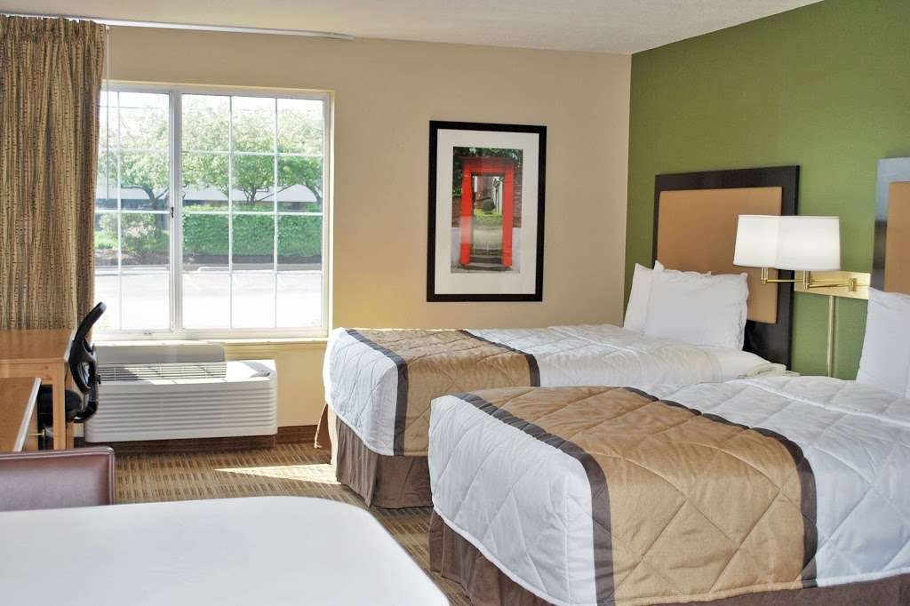 Extended Stay America - San Francisco - San Carlos | 3 Circle Star Way, San Carlos, CA 94070, USA | Phone: (650) 368-2600