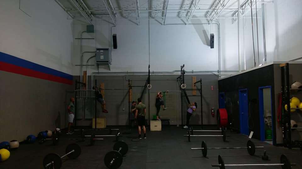 Locked & Loaded CrossFit | 14411 Coil Plus Dr, Plainfield, IL 60544, USA | Phone: (815) 884-0915