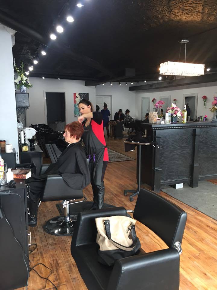 Flawless Hair Studio | 7626 Buffalo Ave, Niagara Falls, NY 14304, USA | Phone: (716) 215-6934