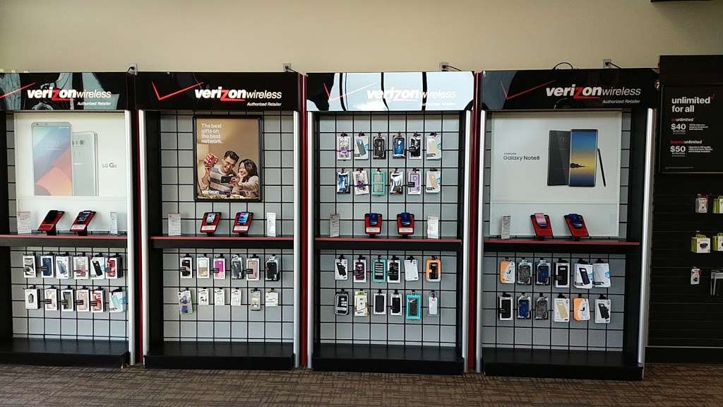 Verizon Authorized Retailer – Russell Cellular | 100 E. Kansas Ste A, Lansing, KS 66043, USA | Phone: (913) 651-4154