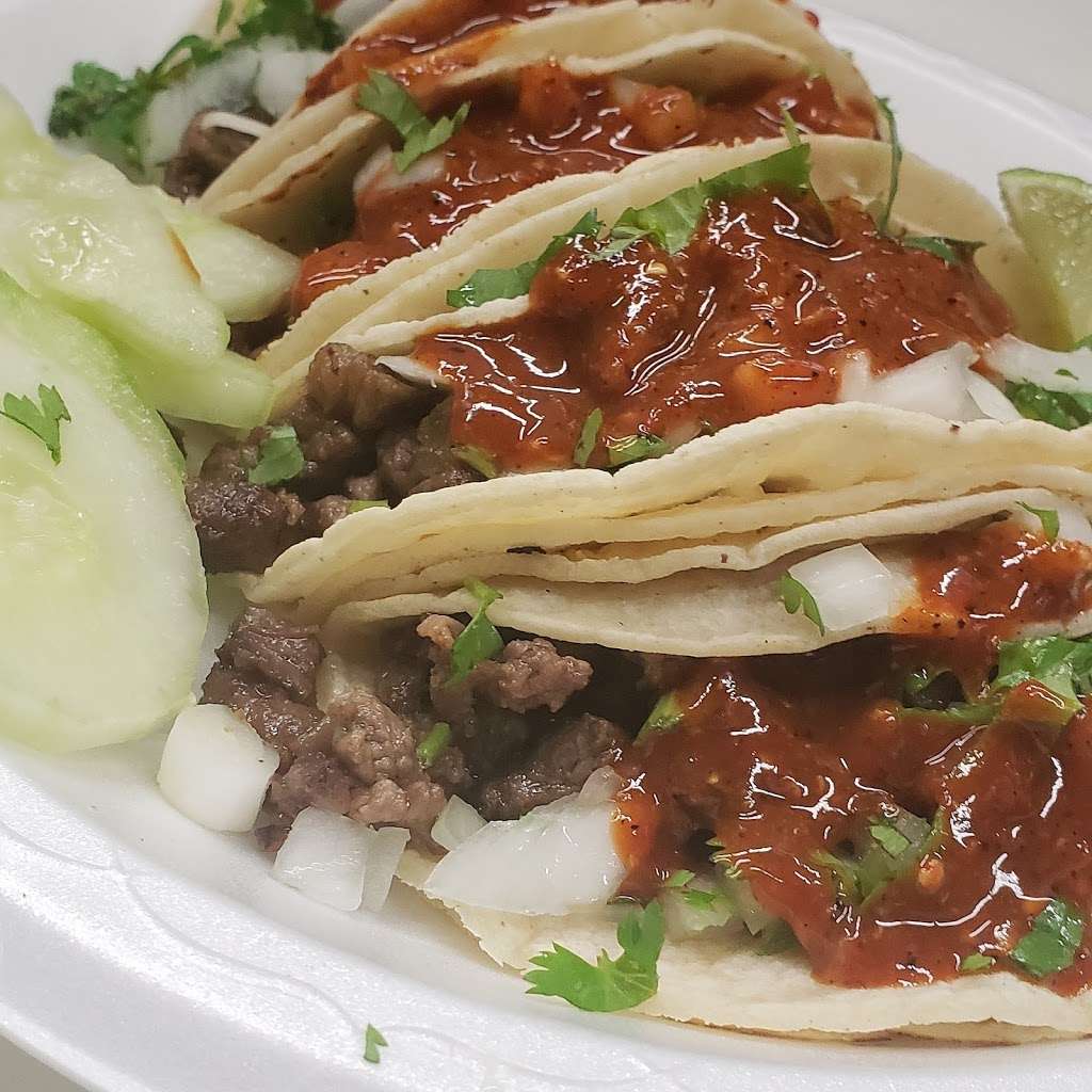 tacos y mariscos el pariente 2 | 1285 S Garey Ave suite e, Pomona, CA 91766, USA | Phone: (909) 622-5339