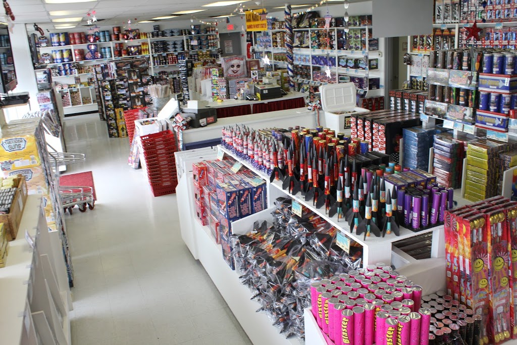 Fireworks Supermarket Rensselaer, IN | 9288 IN-114, Rensselaer, IN 47978, USA | Phone: (219) 866-7938