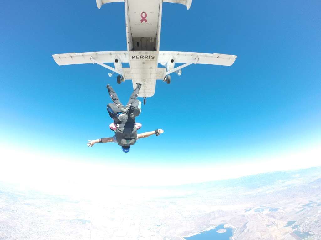 Skydive Perris | 2091 Goetz Rd, Perris, CA 92570, USA | Phone: (951) 657-1664