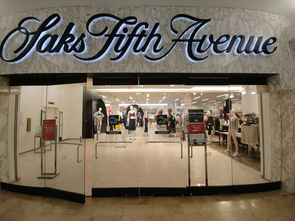 Saks Fifth Avenue | 800 Boylston St, Boston, MA 02199, USA | Phone: (617) 262-8500