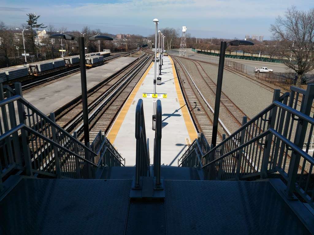 Belmont Park Station | Cross Island Pkwy, Queens, NY 11429, USA