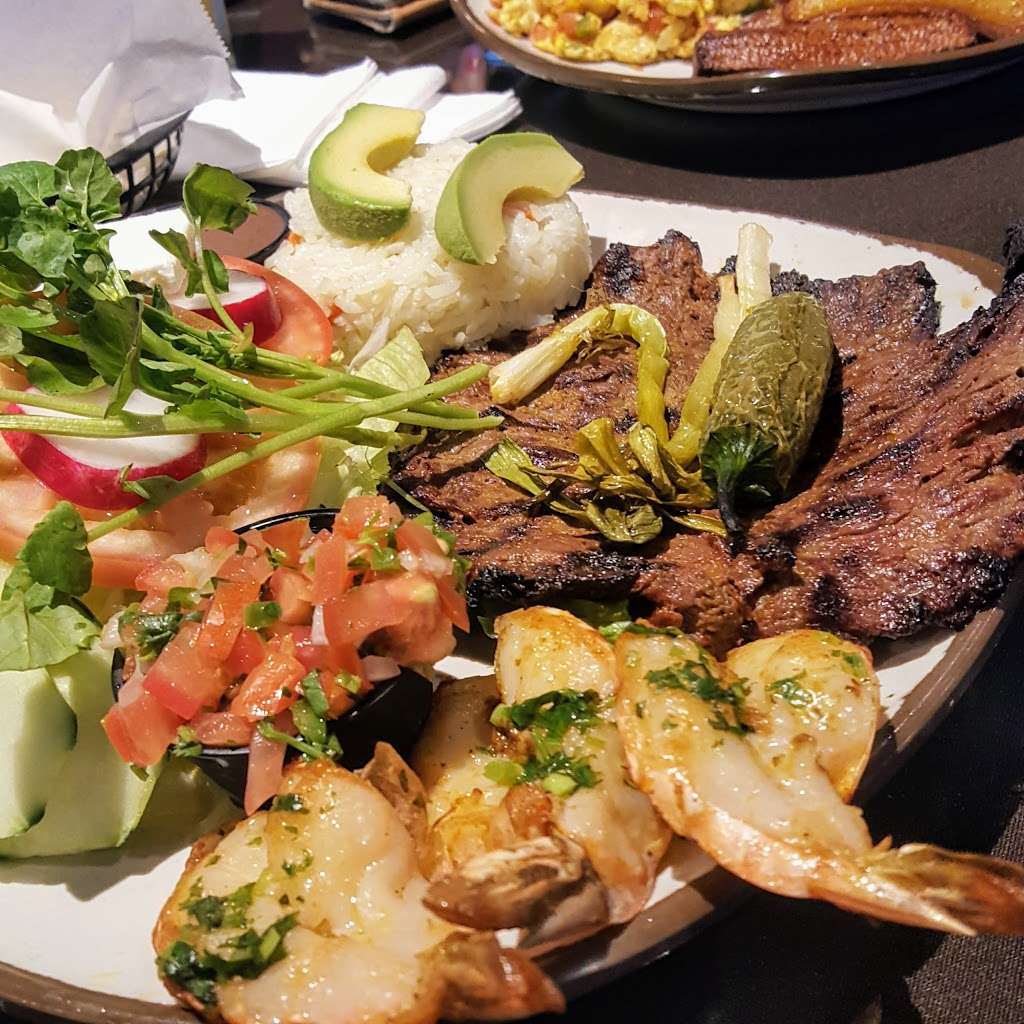 Sonsonate Grill | 8711 Long Beach Blvd, South Gate, CA 90280, USA | Phone: (323) 537-2508