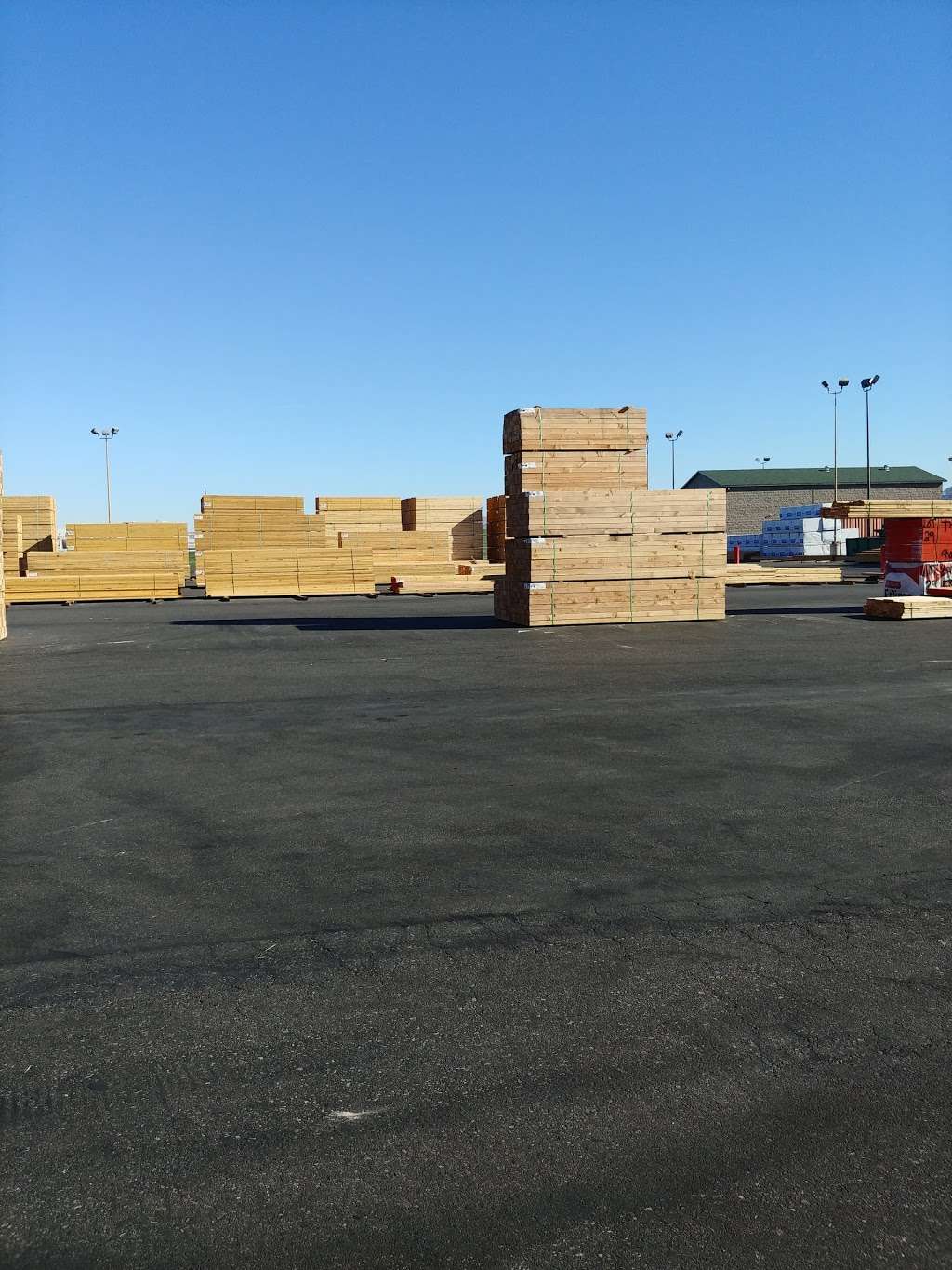 Desert Lumber & Truss | 4950 Berg St, North Las Vegas, NV 89081, USA | Phone: (702) 642-7800