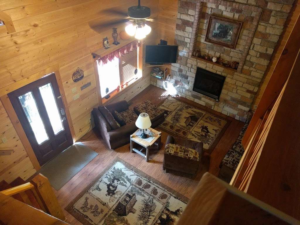 Bear Pause Cabin | 3406 State Rd 46, Nashville, IN 47448, USA