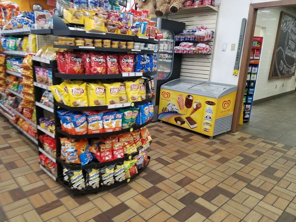 Pilot Travel Center | 13712 Northwestern Ave, Franksville, WI 53126, USA | Phone: (262) 835-2292