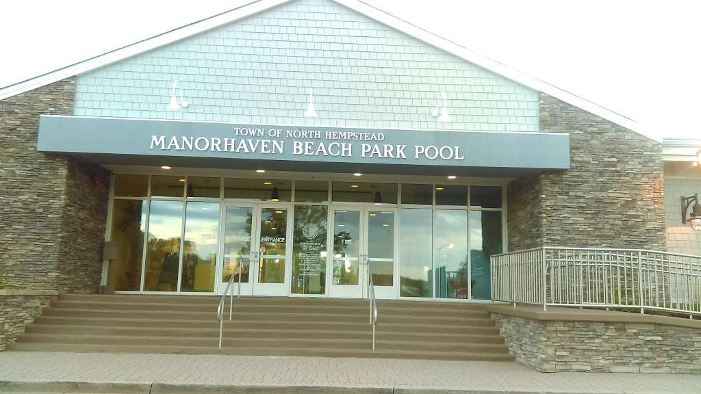 Manorhaven Beach Park & Pool | Manorhaven Blvd, Port Washington, NY 11050, USA | Phone: (516) 767-4618