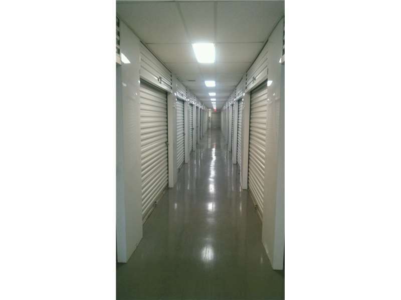 Extra Space Storage | 1417 W Frankford Rd, Carrollton, TX 75007, USA | Phone: (972) 245-3235