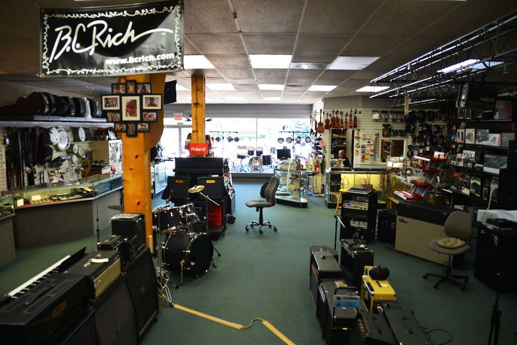 Great Lake Music | 1230 S Lake St, Mundelein, IL 60060, USA | Phone: (847) 566-6606