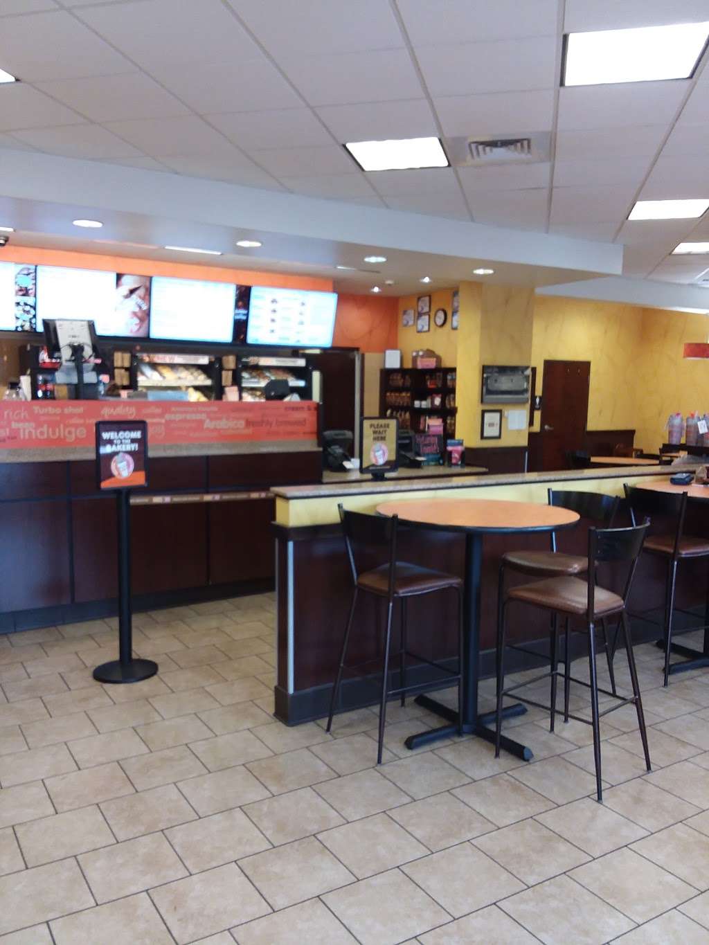 Dunkin | 1251 Scranton Carbondale Hwy, Scranton, PA 18508, USA | Phone: (570) 483-4705