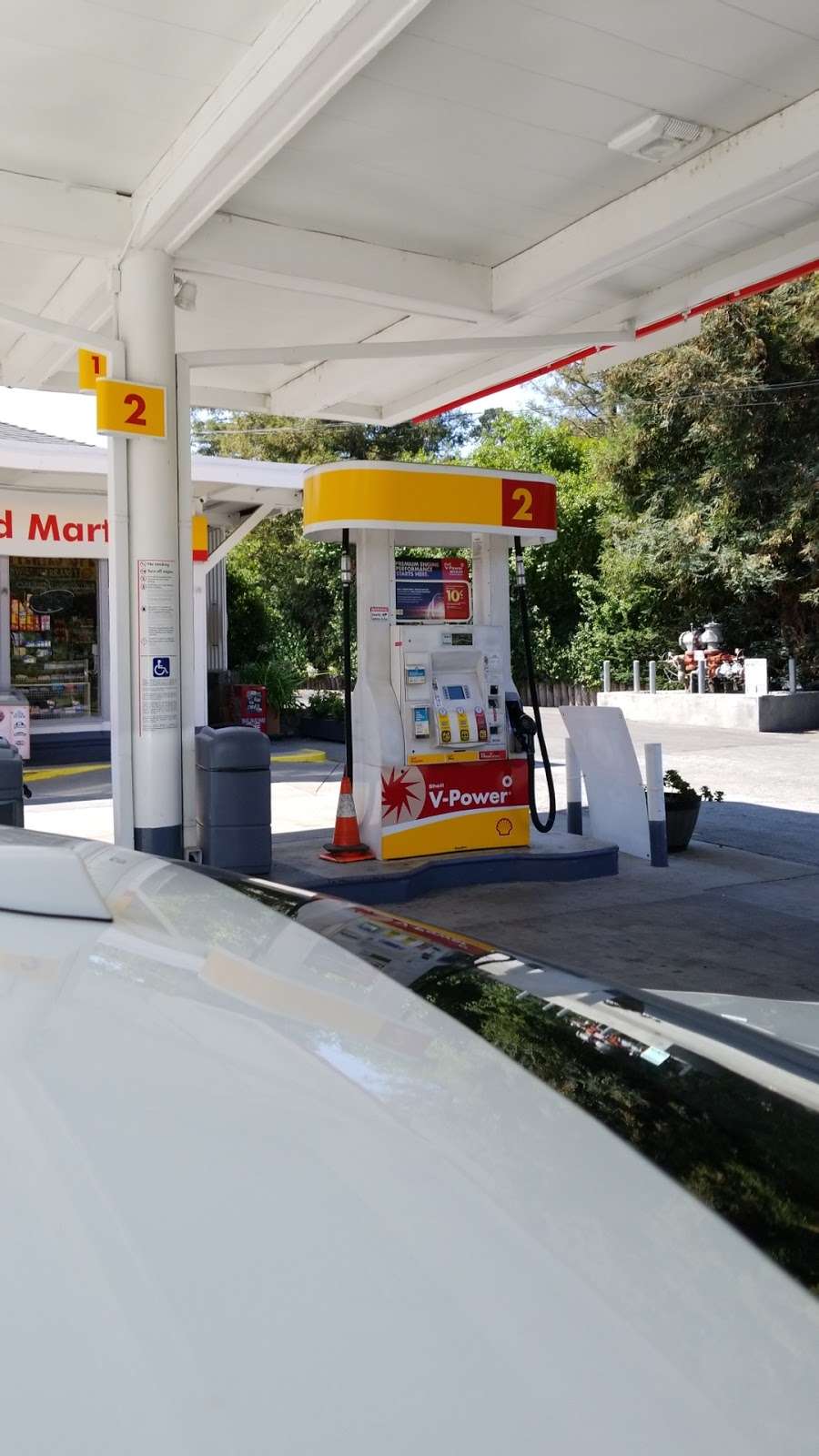 Shell | 201 La Cuesta Dr, Portola Valley, CA 94028, USA | Phone: (650) 854-5230