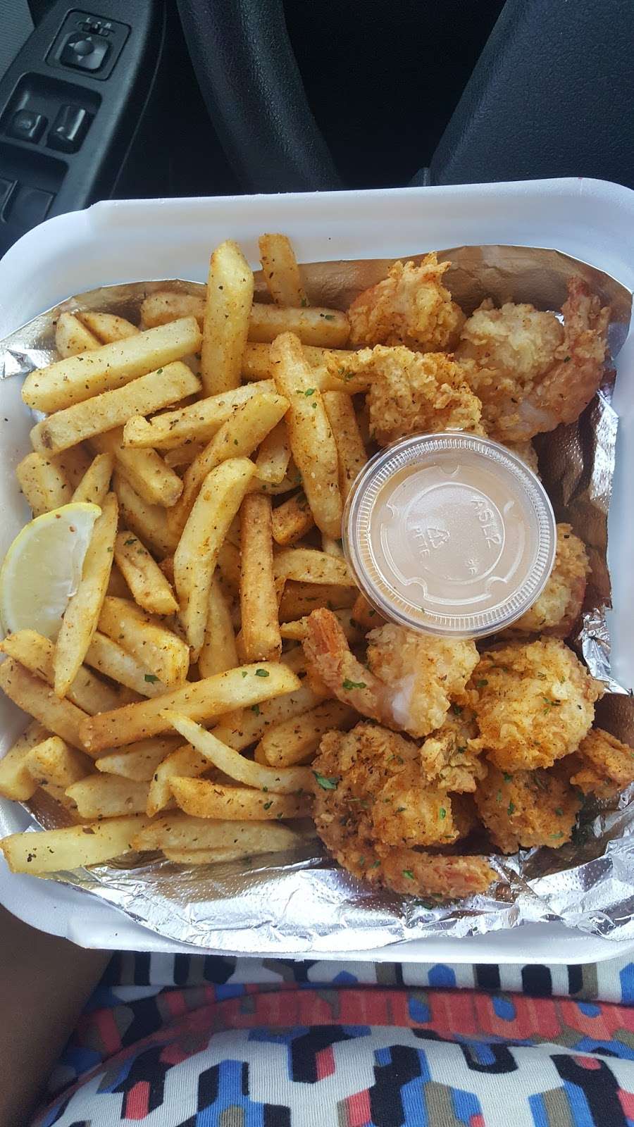 Crabs & Seafood Bros | 20723 NW 2nd Ave, Miami Gardens, FL 33169, USA | Phone: (786) 607-9004