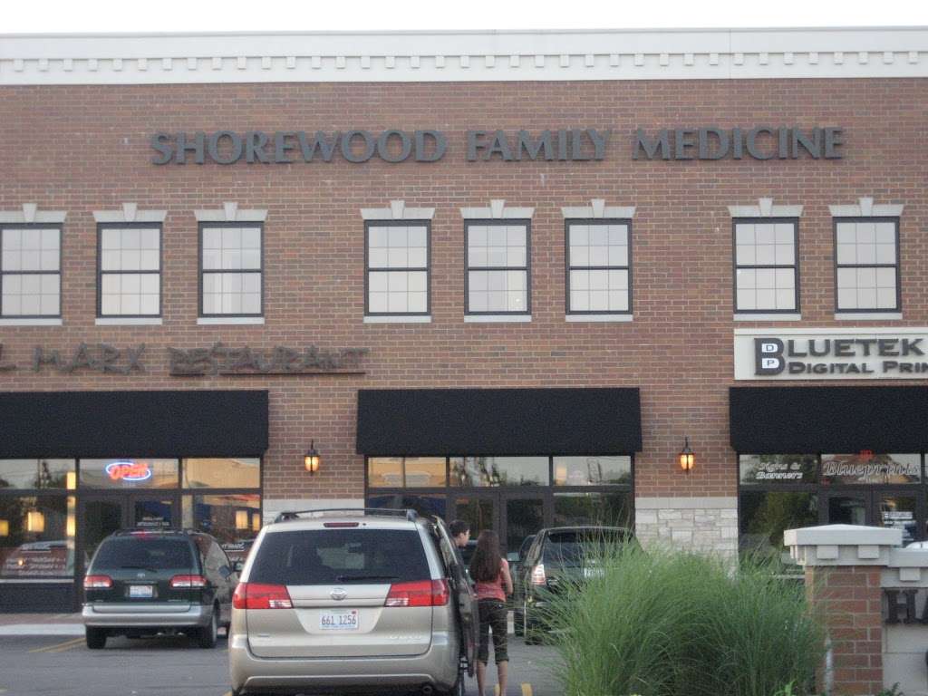 Shorewood Family Medicine | 1144 W Jefferson St # 200, Shorewood, IL 60404, USA | Phone: (815) 729-1010