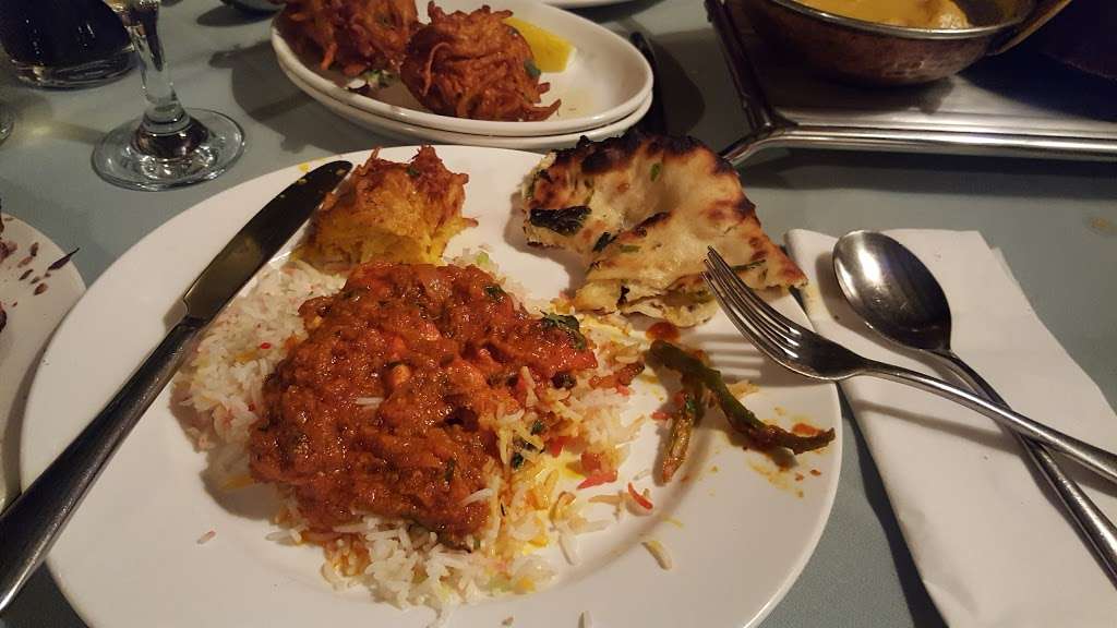 Jalsa Ghar Indian Restaurant | 79 Stortford Rd, Great Dunmow, Dunmow CM6 1DL, UK | Phone: 01371 873330