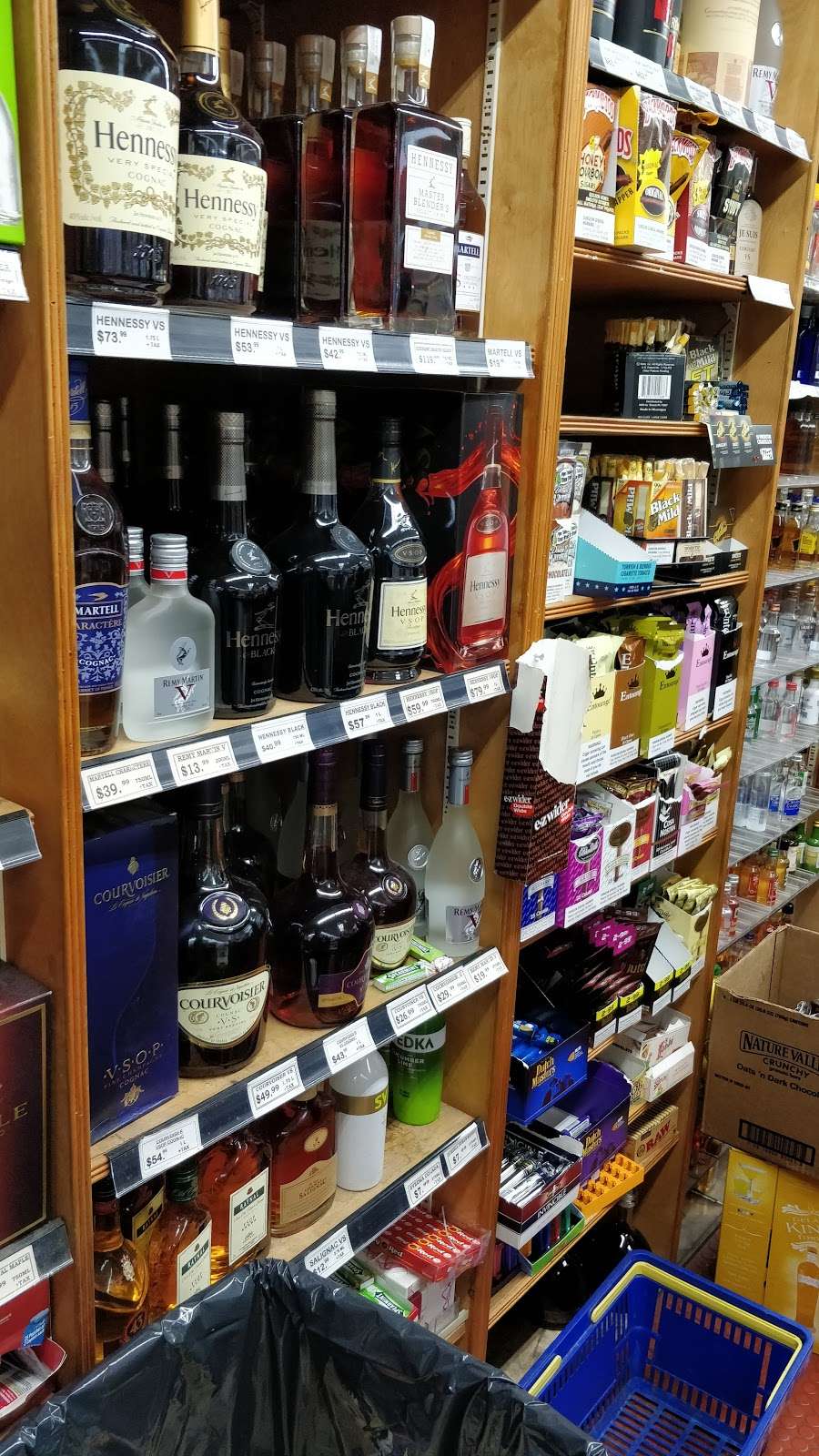 Home Liquors | 773 S Orange Ave, Newark, NJ 07106, USA | Phone: (973) 375-1291