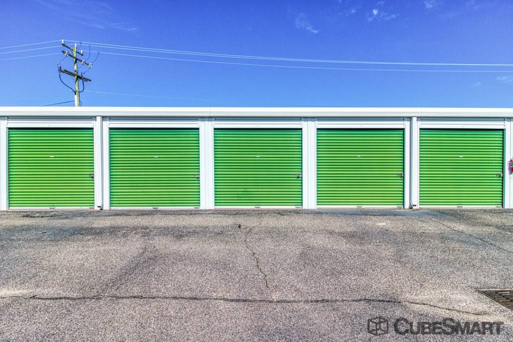 CubeSmart Self Storage | 6137 Miller Store Rd, Norfolk, VA 23502, USA | Phone: (757) 853-2301