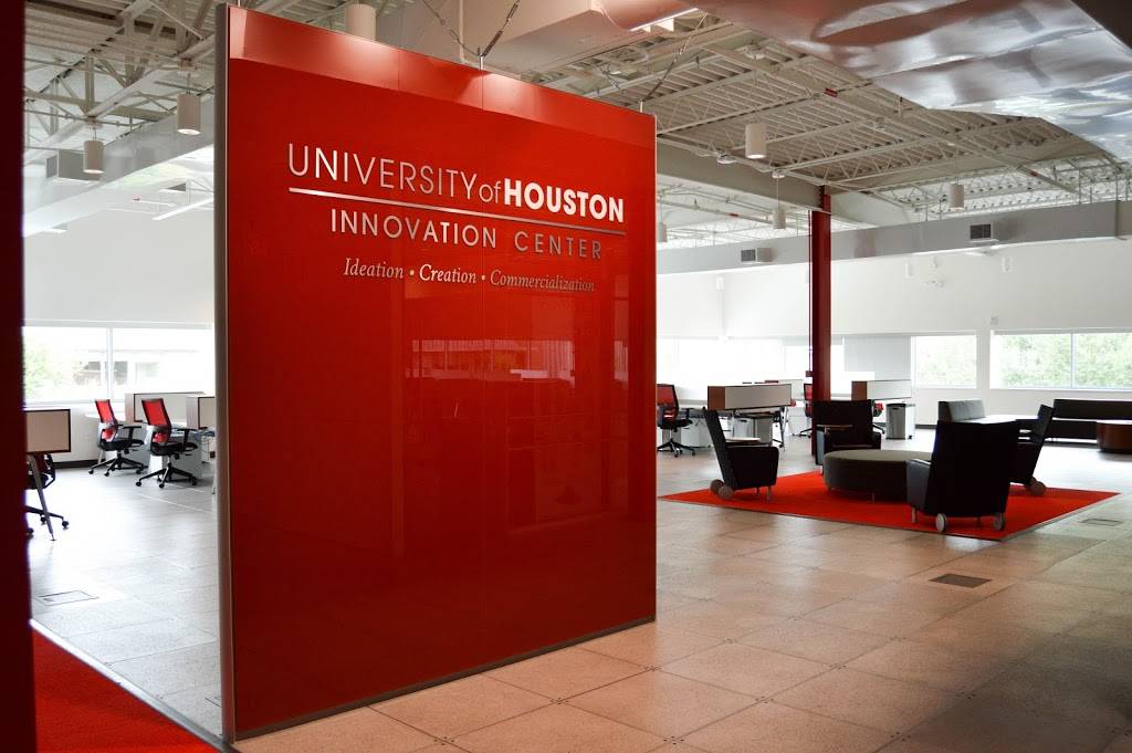 University of Houston Technology Bridge | 5000 Gulf Fwy, Houston, TX 77023, USA | Phone: (713) 743-1608