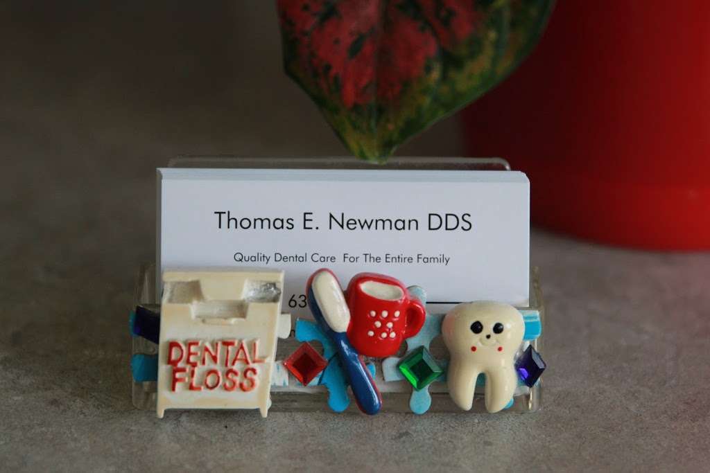 Thomas E Newman DDS | 468 Spring Rd, Elmhurst, IL 60126, USA | Phone: (630) 532-5310