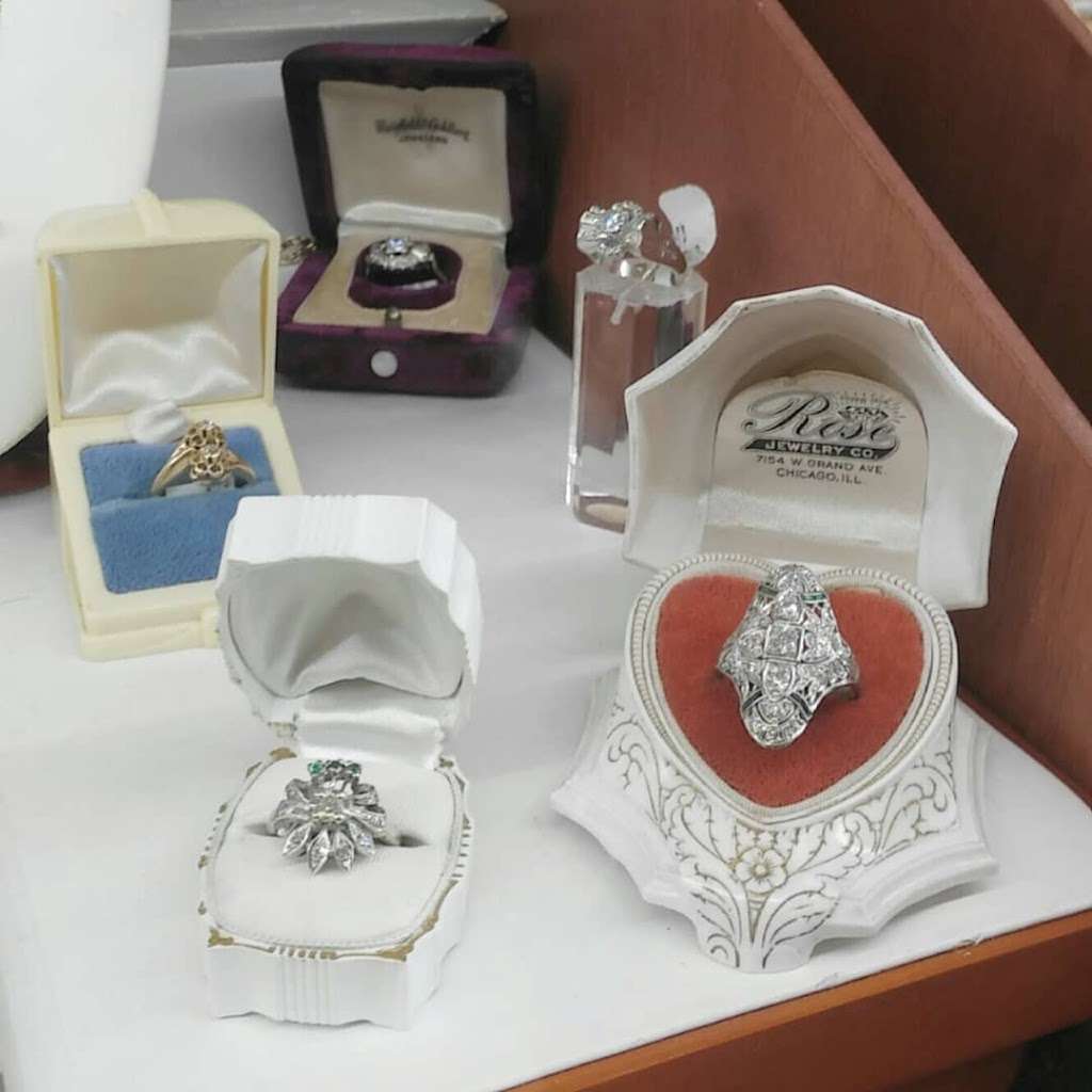 Yarnal Jewelers | 4029 E Castro Valley Blvd, Castro Valley, CA 94552, USA | Phone: (510) 889-0828