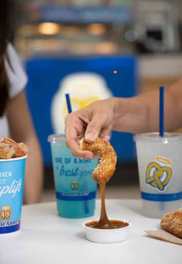 Auntie Annes | Lower Level - Food Court, 1201 Park City Center, Lancaster, PA 17601, USA | Phone: (717) 392-0767